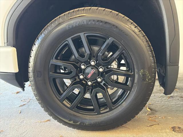2026 GMC Sierra 1500 Double Cab, Standard Bed, Elevation, RWD