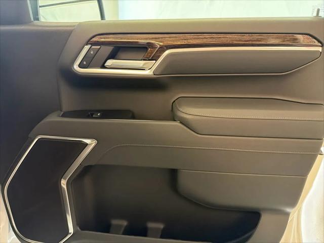 2026 GMC Sierra 1500 Double Cab, Standard Bed, Elevation, RWD