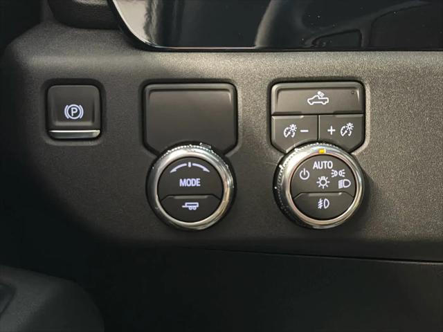2026 GMC Sierra 1500 Double Cab, Standard Bed, Elevation, RWD