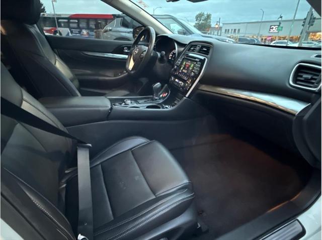 2023 Nissan Maxima SV Xtronic CVT