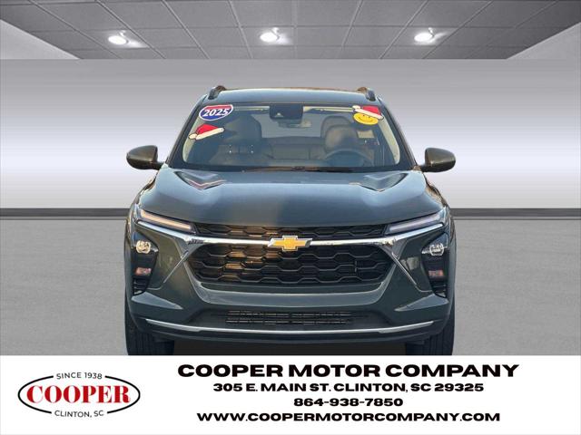 2025 Chevrolet Trax FWD LT