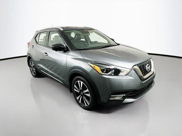 2020 Nissan Kicks SR Xtronic CVT 2020 Nissan Kicks SR Xtronic CVT