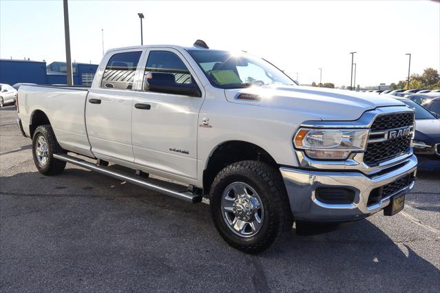 2022 RAM 3500 Tradesman Crew Cab 4x4 8 Box 2022 RAM 3500 Tradesman Crew Cab 4x4 8 Box