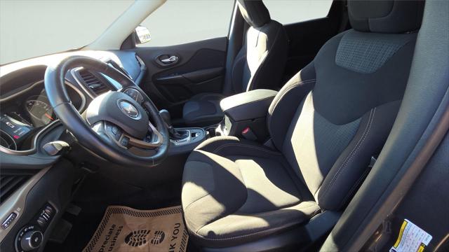 2016 Jeep Cherokee Latitude 2016 Jeep Cherokee Latitude