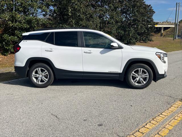2023 GMC Terrain FWD SLE 2023 GMC Terrain FWD SLE