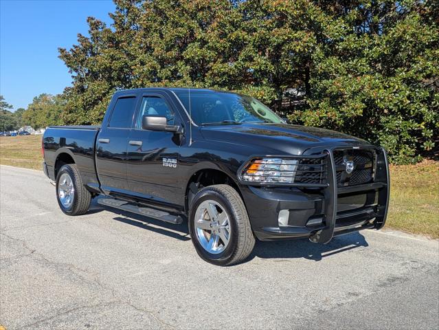 2017 RAM 1500 Express Quad Cab 4x4 64 Box
