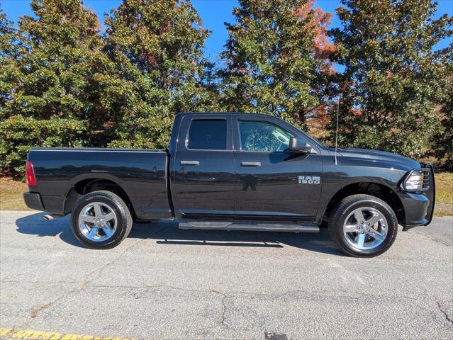 2017 RAM 1500 Express Quad Cab 4x4 64 Box