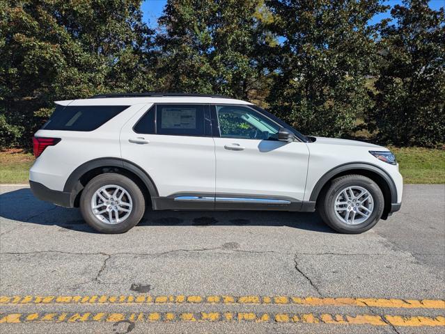 2025 Ford Explorer Active 2025 Ford Explorer Active