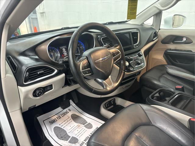 Used 2019 Chrysler Pacifica For Sale in Wilmington, OH