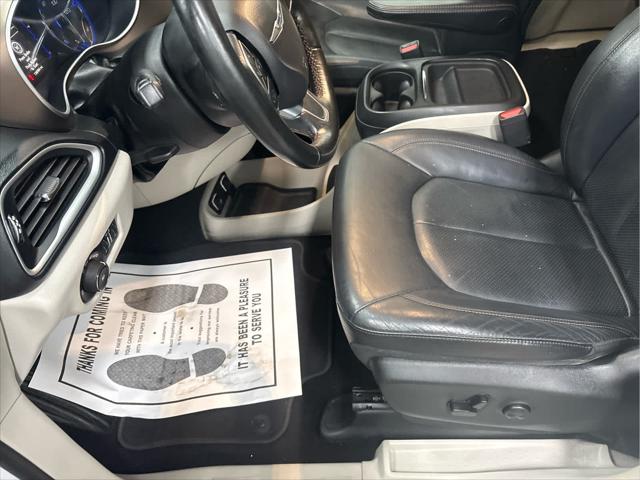 Used 2019 Chrysler Pacifica For Sale in Wilmington, OH