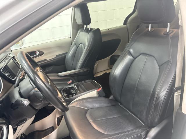 Used 2019 Chrysler Pacifica For Sale in Wilmington, OH