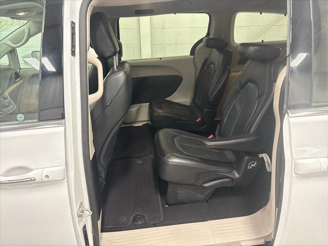 Used 2019 Chrysler Pacifica For Sale in Wilmington, OH