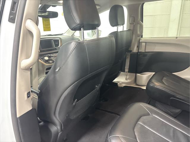 Used 2019 Chrysler Pacifica For Sale in Wilmington, OH