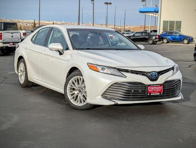 2020 Toyota Camry XLE Hybrid