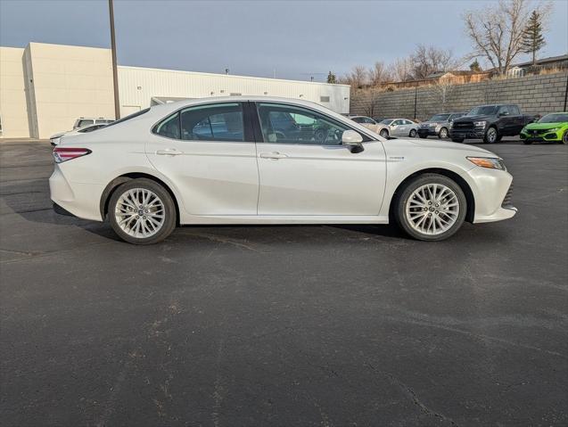 2020 Toyota Camry XLE Hybrid