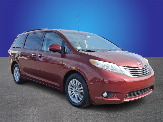 2014 Toyota Sienna XLE V6 8 Passenger 2014 Toyota Sienna XLE V6 8 Passenger