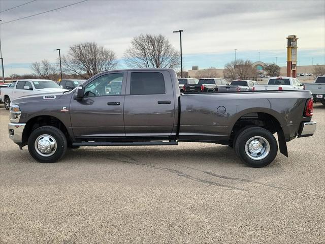 2026 RAM Ram 3500 RAM 3500 TRADESMAN CREW CAB 4X4 8 BOX