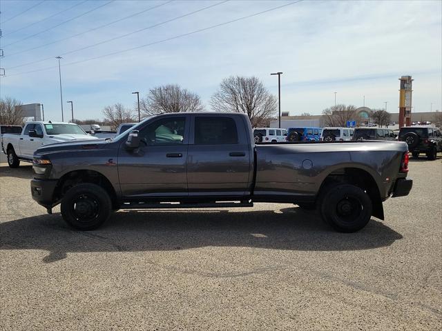 2026 RAM Ram 3500 RAM 3500 TRADESMAN CREW CAB 4X4 8 BOX