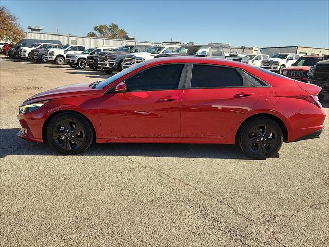 2023 Hyundai Elantra SEL 2023 Hyundai Elantra SEL