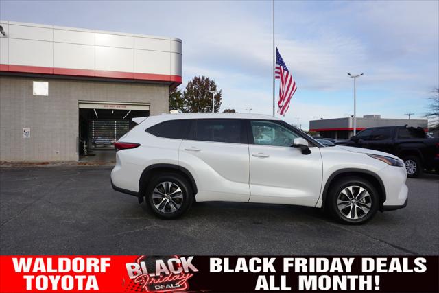 2022 Toyota Highlander XLE 2022 Toyota Highlander XLE