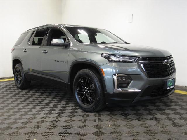 2023 Chevrolet Traverse AWD LT Cloth