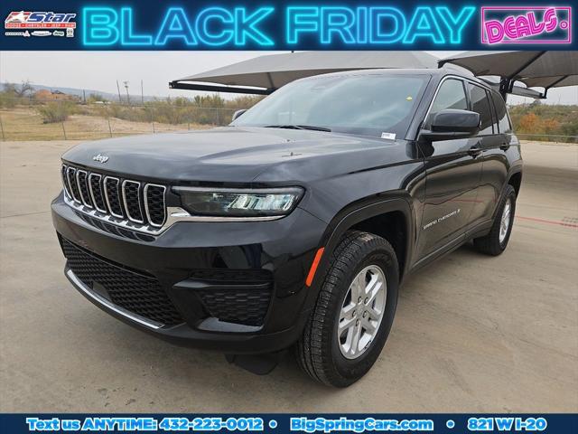 2024 Jeep Grand Cherokee Laredo 4x2