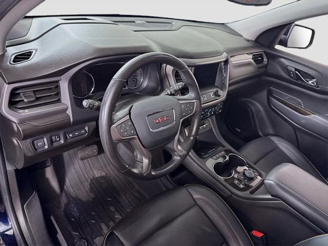 2022 GMC Acadia AT4 2022 GMC Acadia AT4