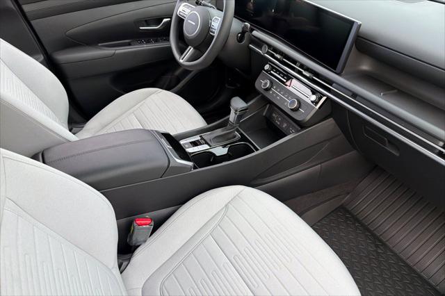 2026 Hyundai Santa Cruz SE