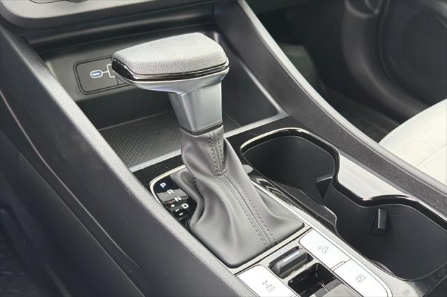 2026 Hyundai Santa Cruz SE