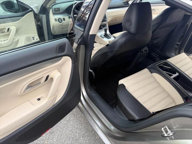 2009 Volkswagen CC Sport
