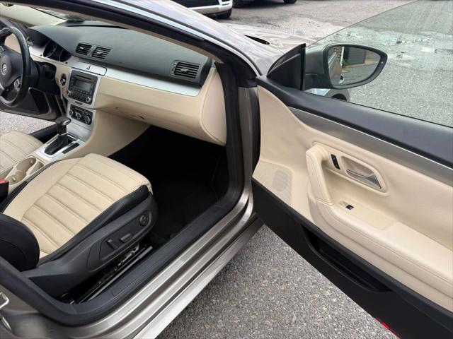 2009 Volkswagen CC Sport