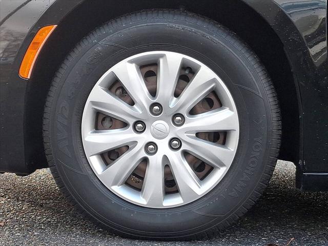 2020 Chrysler Voyager L