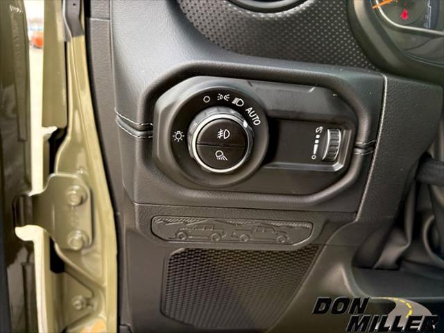 2026 Jeep Gladiator Sport
