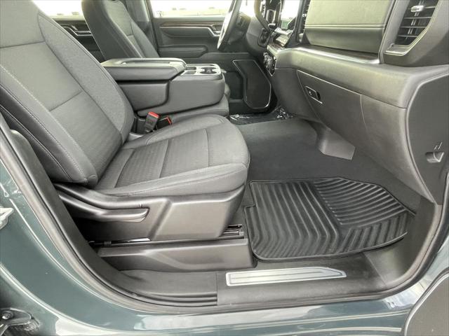 2025 Chevrolet Silverado 1500 4WD Crew Cab Standard Bed LT
