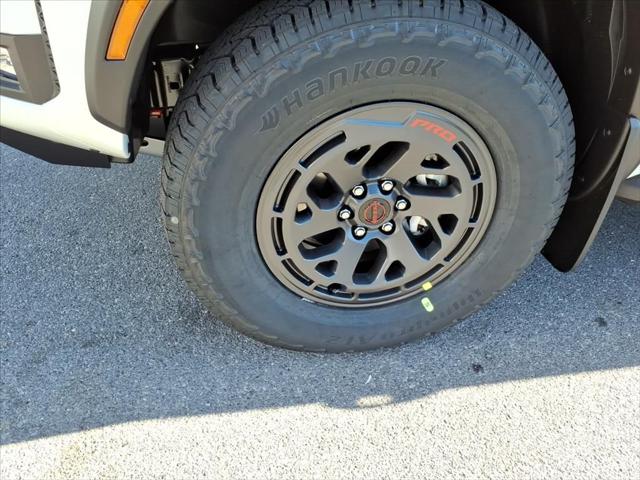 2026 Nissan Frontier Crew Cab PRO-4X 4x4
