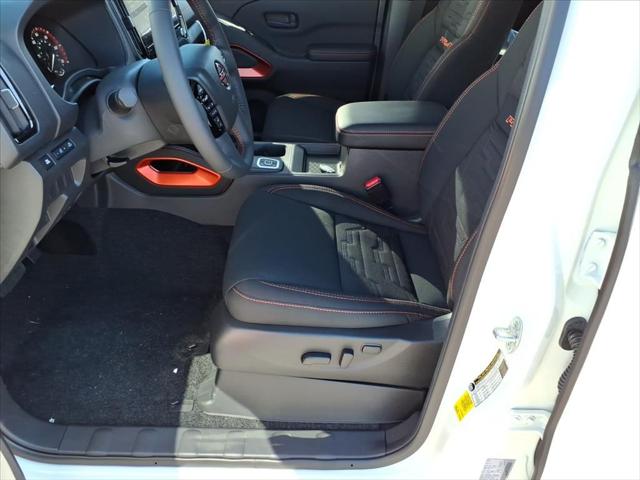 2026 Nissan Frontier Crew Cab PRO-4X 4x4