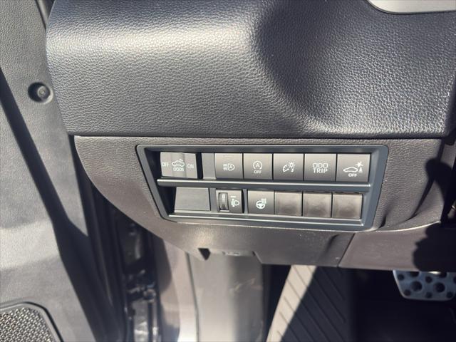 2026 Toyota Tundra SR5 CrewMax 5.5' Bed
