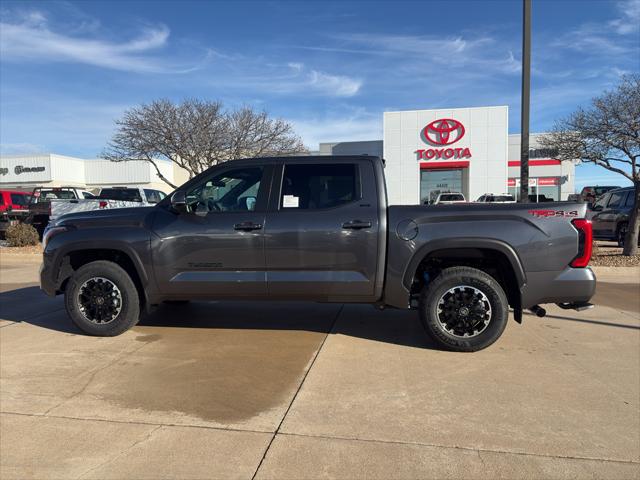 2026 Toyota Tundra SR5 CrewMax 5.5' Bed