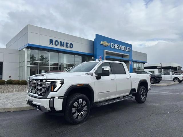 2024 GMC Sierra 2500HD 4WD Crew Cab Standard Bed Denali for sale in Lake Katrine, NY