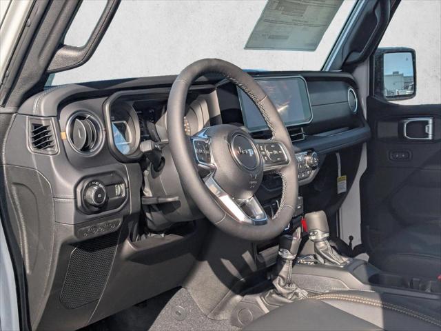 2026 Jeep Wrangler 4-Door Sahara 4x4