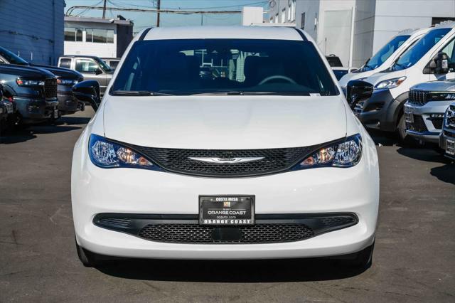 2026 Chrysler Voyager VOYAGER LX