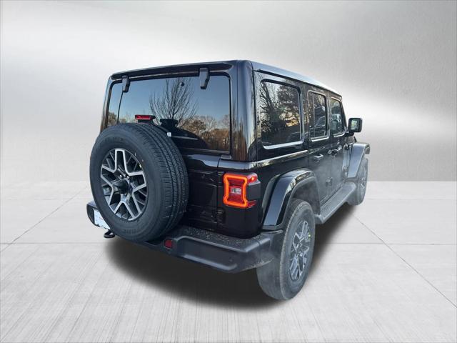 2026 Jeep Wrangler 4-Door Sahara 4x4