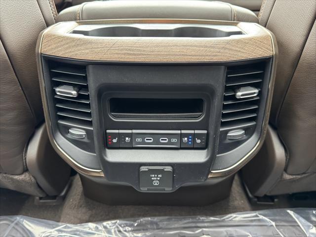 2026 Ram 1500 Limited Longhorn Crew Cab 4x4 5'7" Box