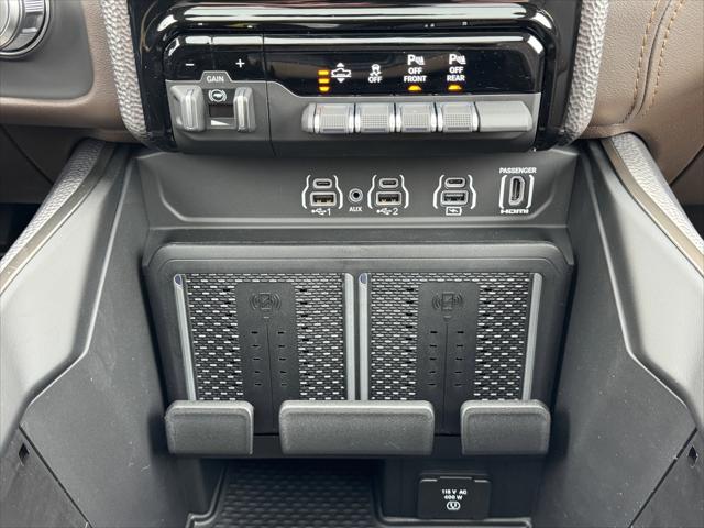 2026 Ram 1500 Limited Longhorn Crew Cab 4x4 5'7" Box