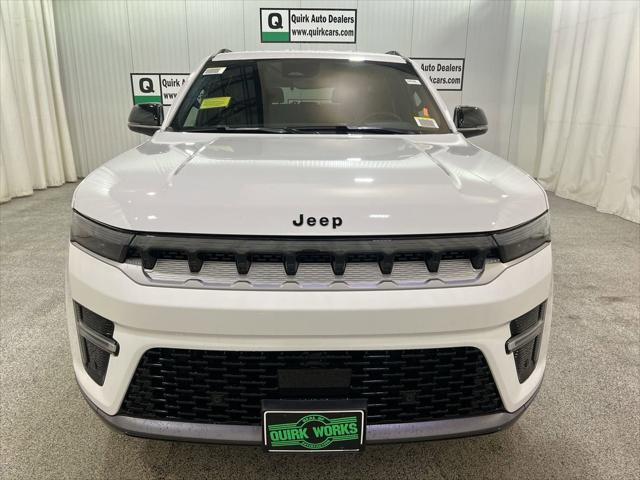 2026 Wagoneer Grand Wagoneer GRAND WAGONEER 4X4 2026 Wagoneer Grand Wagoneer GRAND WAGONEER 4X4