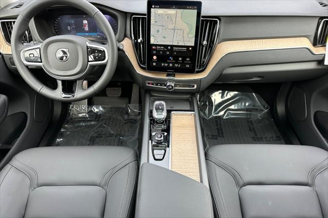 2026 Volvo XC60 B5 Plus