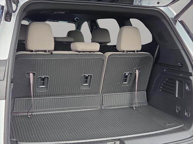 2026 GMC Acadia Elevation AWD