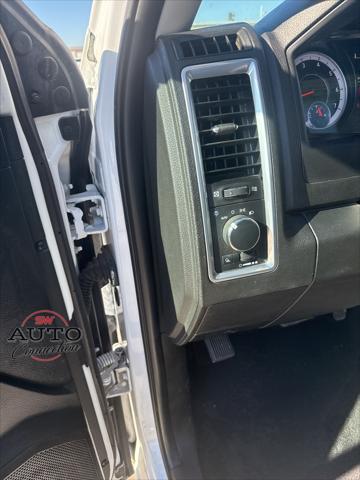 2024 Ram 1500 Classic SLT Quad Cab 4x4 6'4" Box