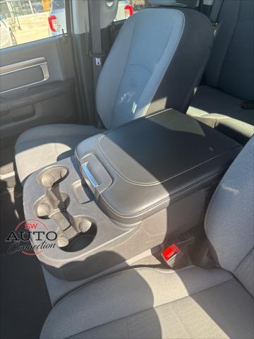 2024 Ram 1500 Classic SLT Quad Cab 4x4 6'4" Box