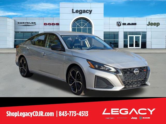 2024 Nissan Altima SR FWD 2024 Nissan Altima SR FWD